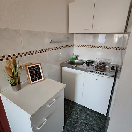 Domstadt Apartments Merseburg Zimmer foto