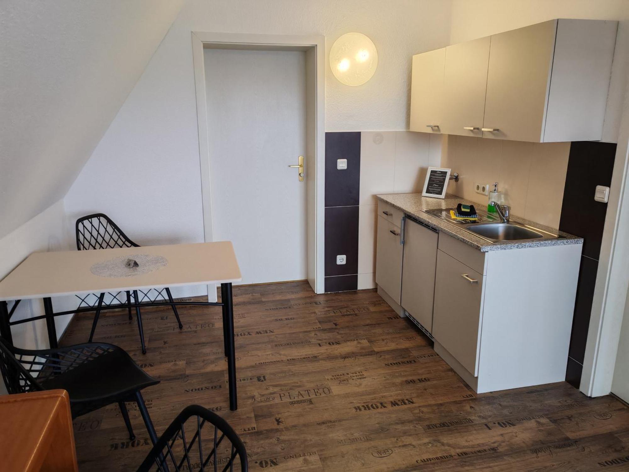 Domstadt Apartment *